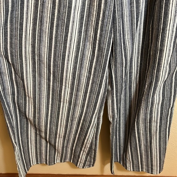 Kittenish One Piece Striped Pants Romper - Picture 5 of 9